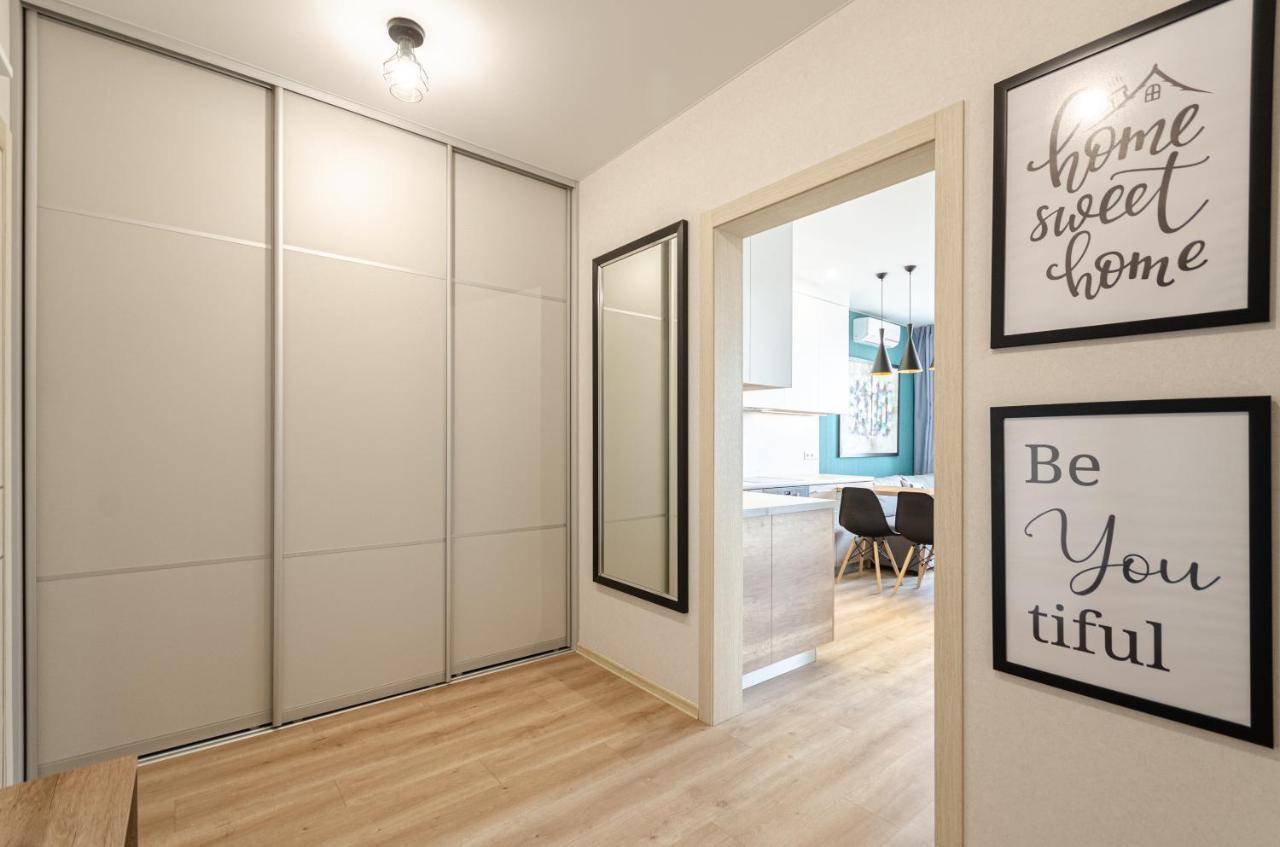 Petrovdom 5-25 In Cozy Apartment In Residential Complex "Beresteiskyi" Kiev Luaran gambar